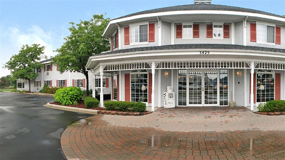 Rodeway Inn Grandville Exterior photo