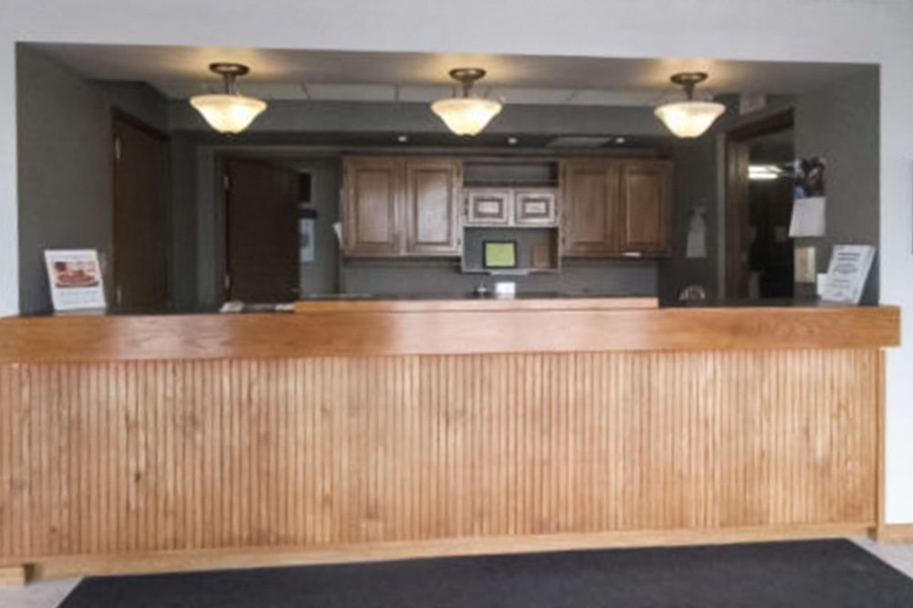 Rodeway Inn Grandville Exterior photo